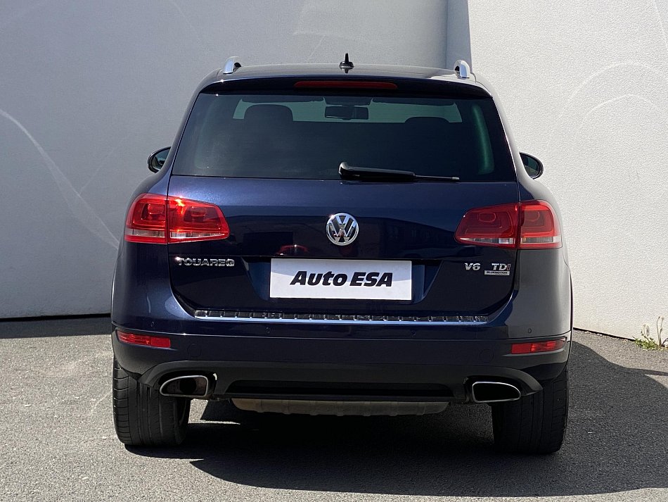 Volkswagen Touareg 3.0 TDi V6  4x4