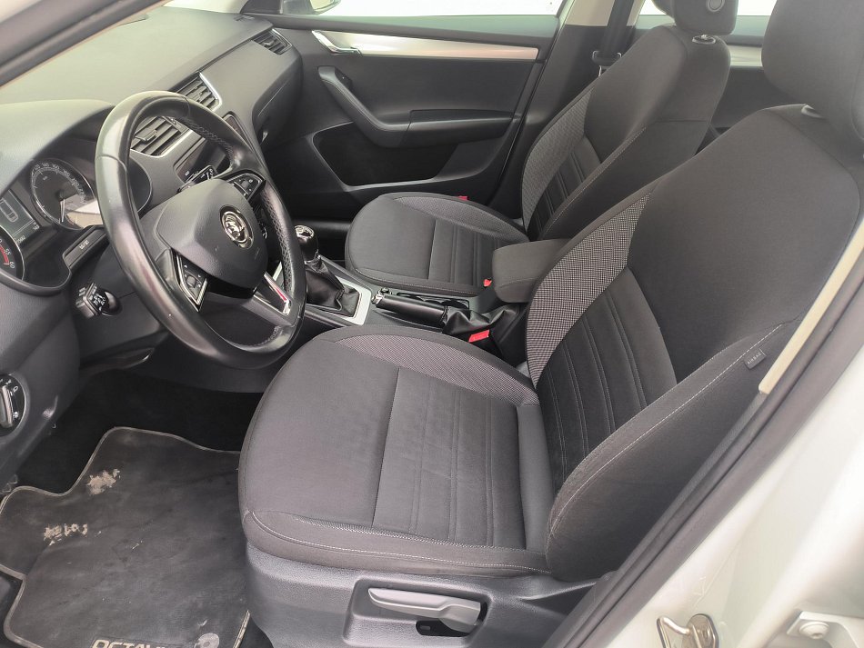 Škoda Octavia III 1.6 TDi Ambition