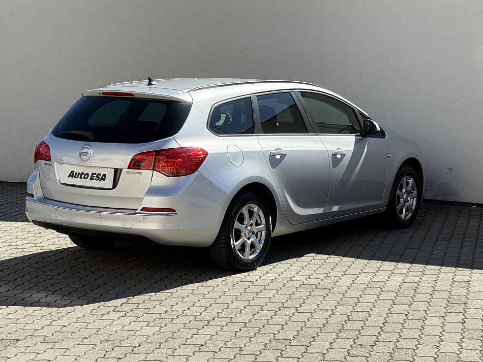 Opel Astra 1.6CDTI 