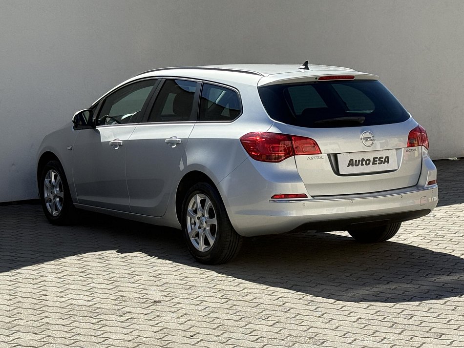 Opel Astra 1.6CDTI 