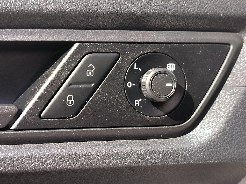 Volkswagen Caddy 2.0TDi  MAXi DÍLNA
