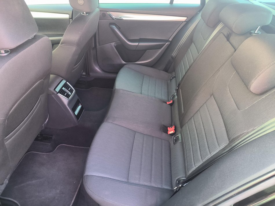 Škoda Octavia III 1.2 TSi Elegance