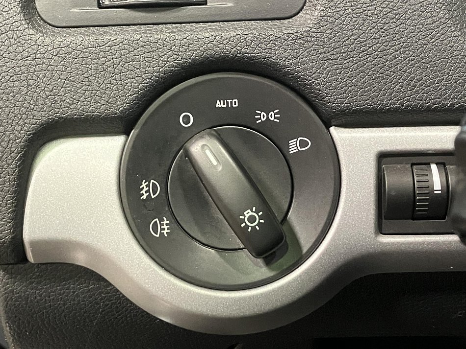Škoda Octavia II 1.6 TDi  4x4