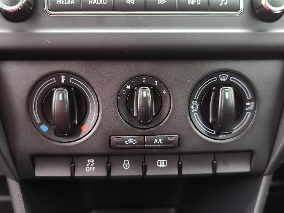 Škoda Rapid 1.6 TDi Ambition Fresh