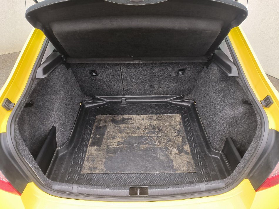 Škoda Rapid 1.6 TDi Ambition Fresh