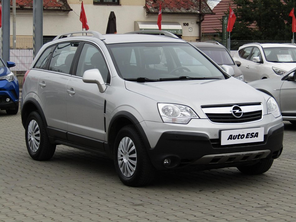 Opel Antara 2.4i 