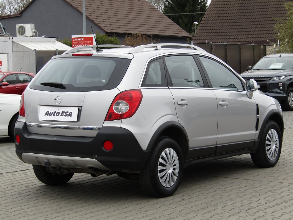 Opel Antara 2.4i 