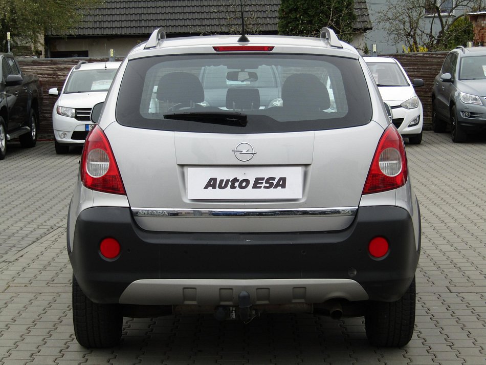 Opel Antara 2.4i 