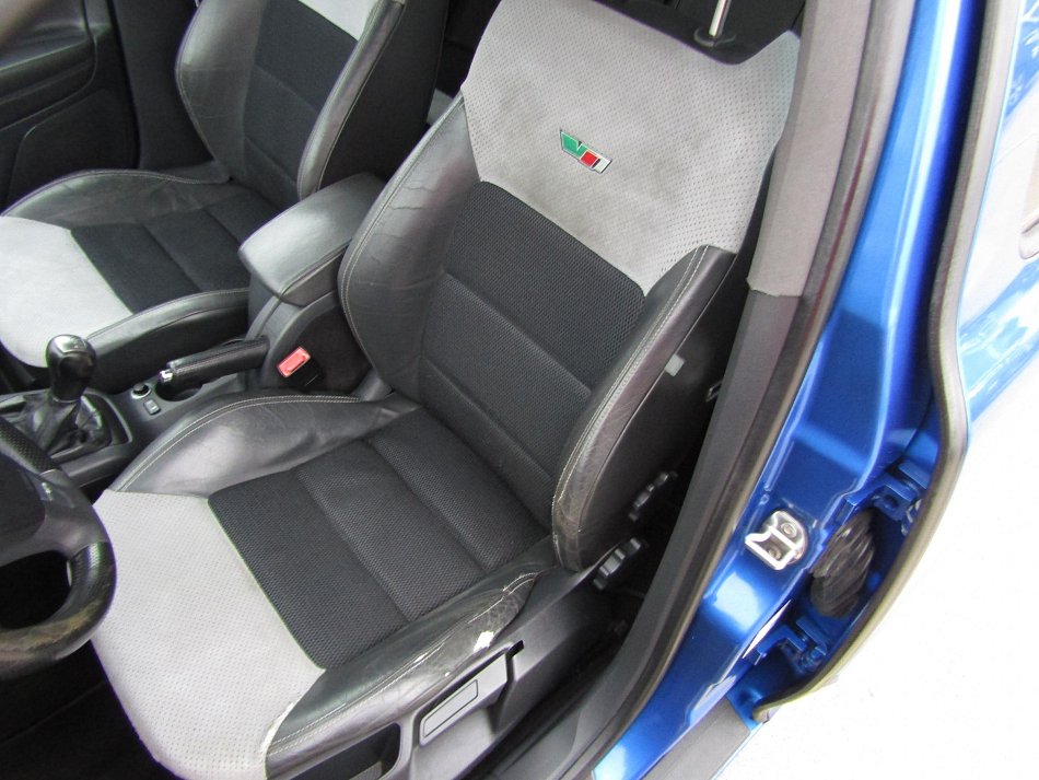 Škoda Octavia II 2.0 TDi RS