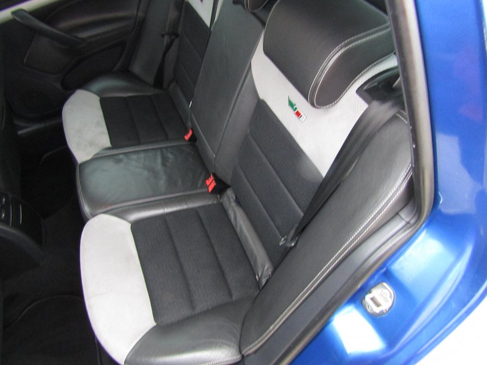 Škoda Octavia II 2.0 TDi RS