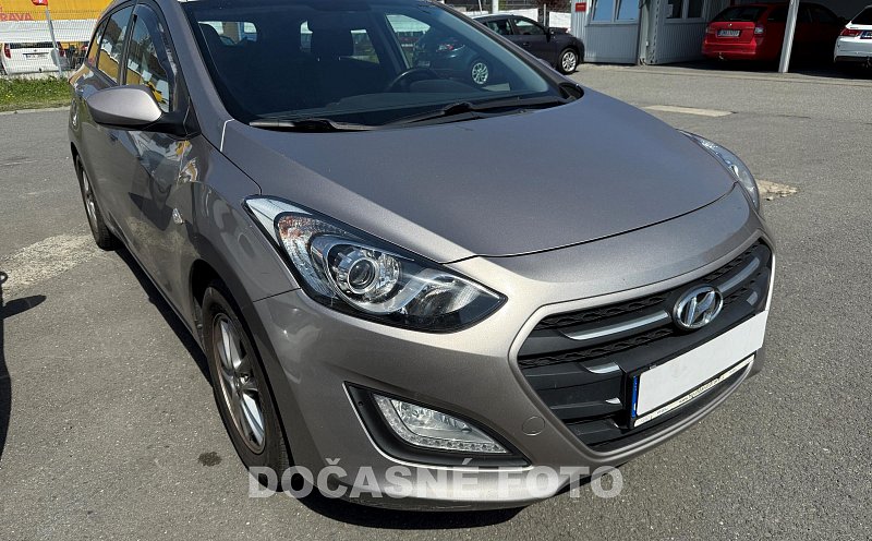 Hyundai I30 1.6i 