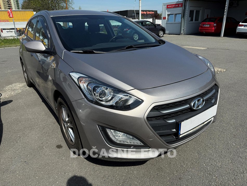 Hyundai I30 1.6i 