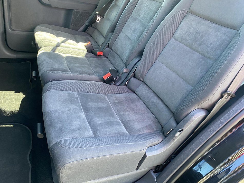 Volkswagen Touran 2.0TDI 
