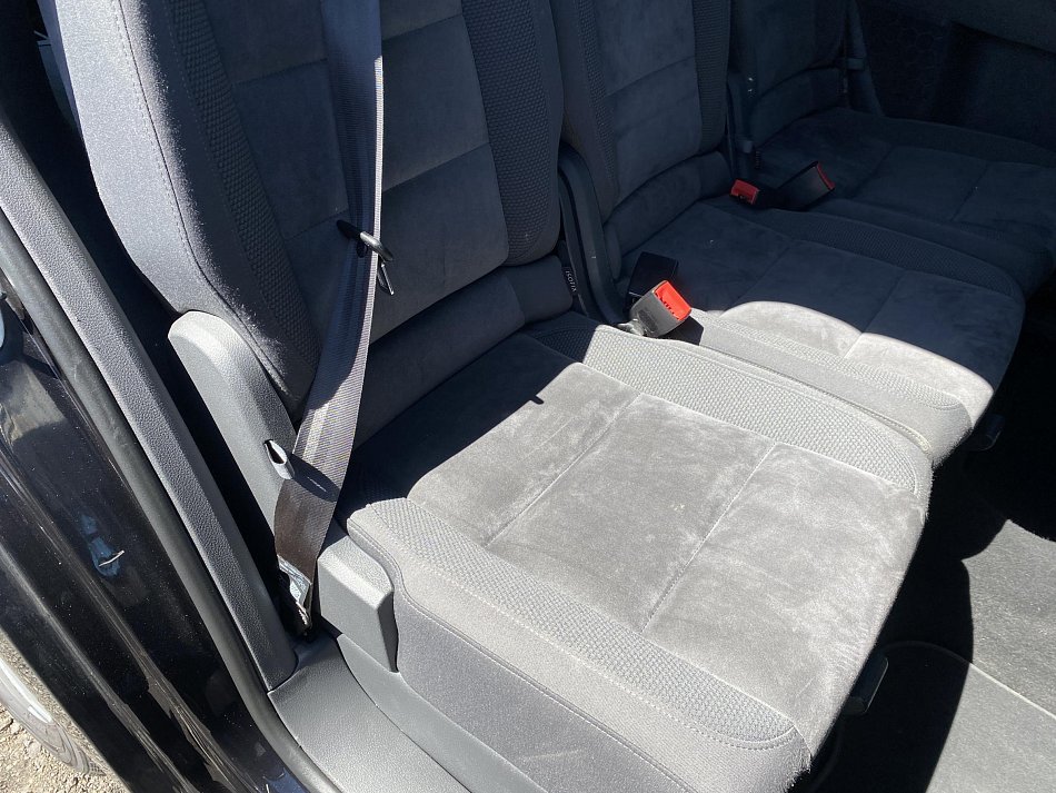 Volkswagen Touran 2.0TDI 