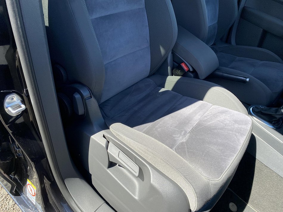 Volkswagen Touran 2.0TDI 