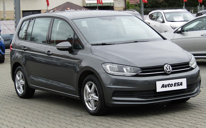 Volkswagen Touran 1.6 TDi 