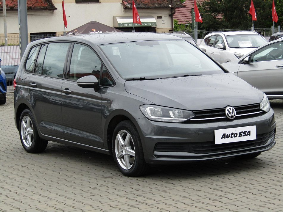 Volkswagen Touran 1.6 TDi 