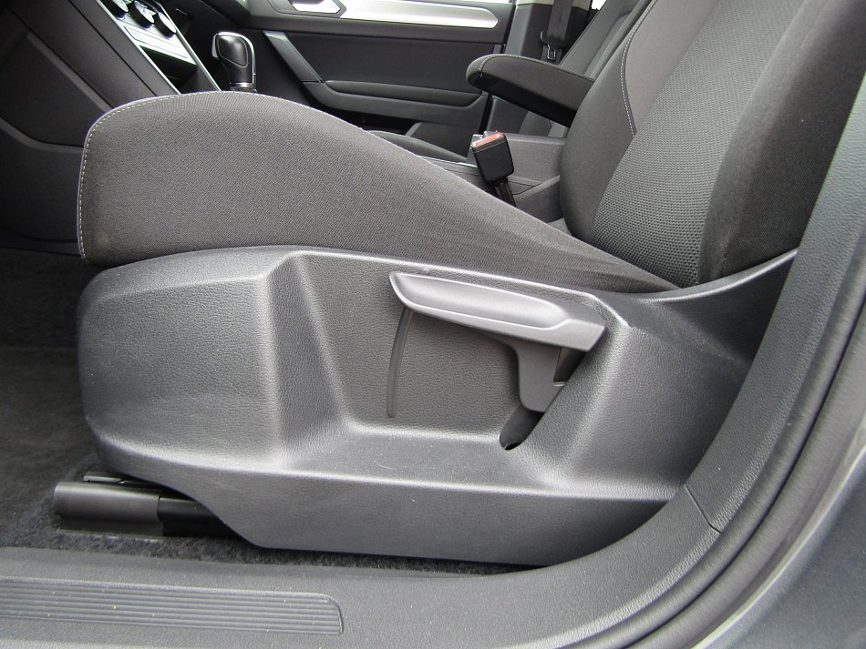 Volkswagen Touran 1.6 TDi 