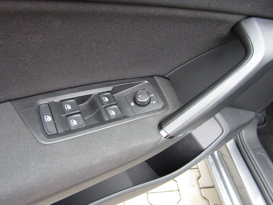 Volkswagen Touran 1.6 TDi 