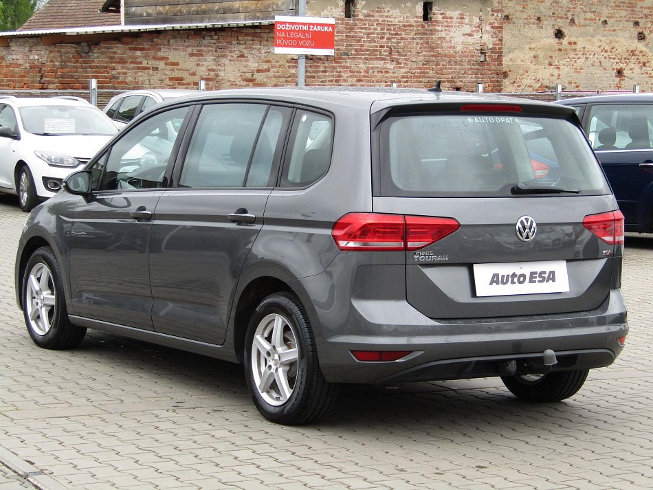 Volkswagen Touran 1.6 TDi 