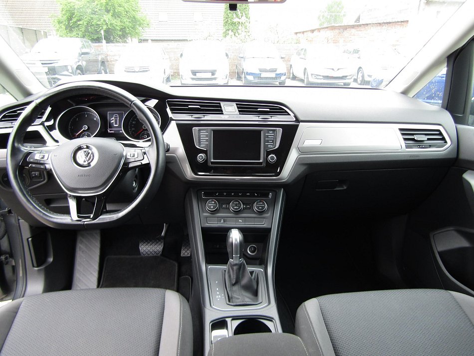 Volkswagen Touran 1.6 TDi 