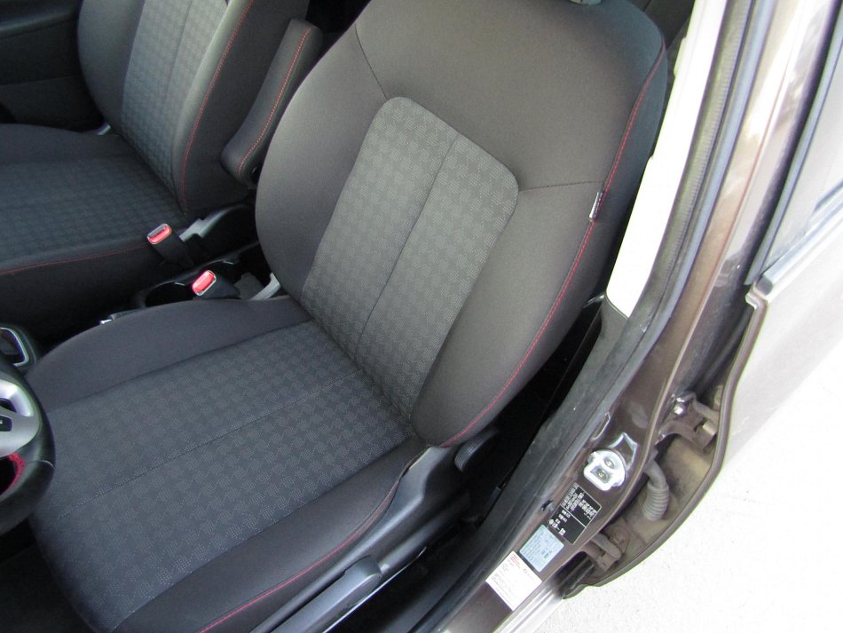 Kia Venga 1.6 CVVT 