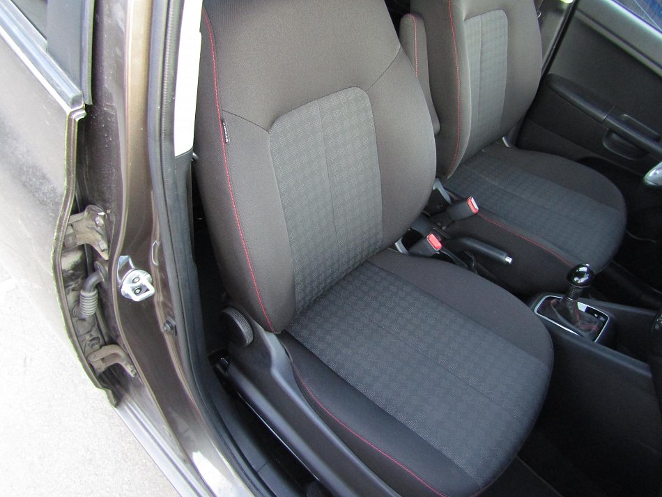 Kia Venga 1.6 CVVT 