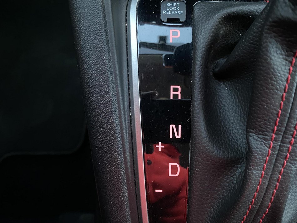 Kia Venga 1.6 CVVT 