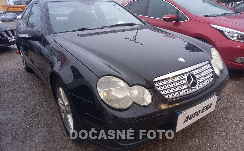 Mercedes-Benz Třída C 1.8i 