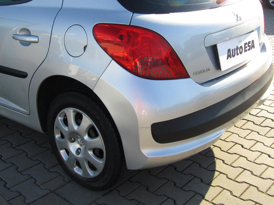 Peugeot 207 1.4i 