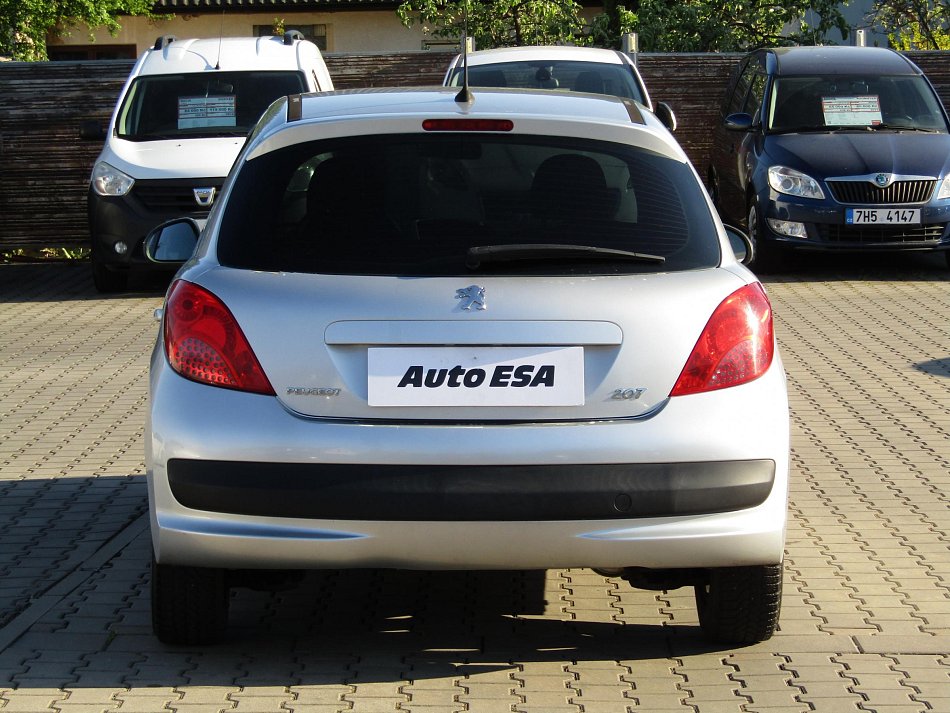 Peugeot 207 1.4i 