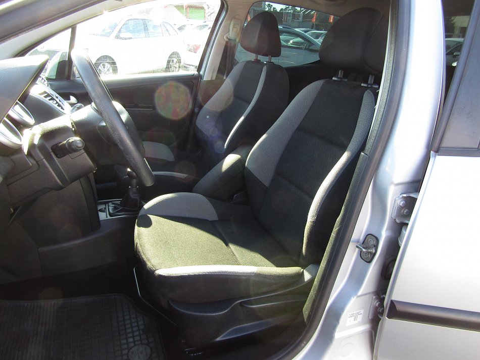 Peugeot 207 1.4i 