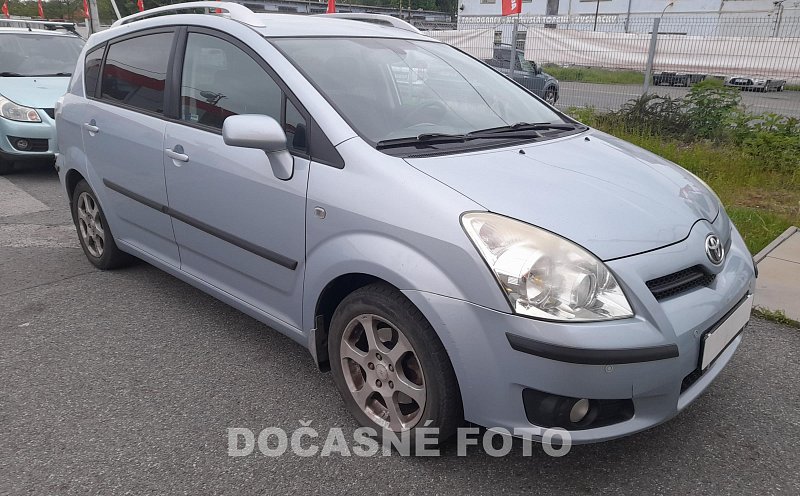 Toyota Corolla Verso 1.8i 