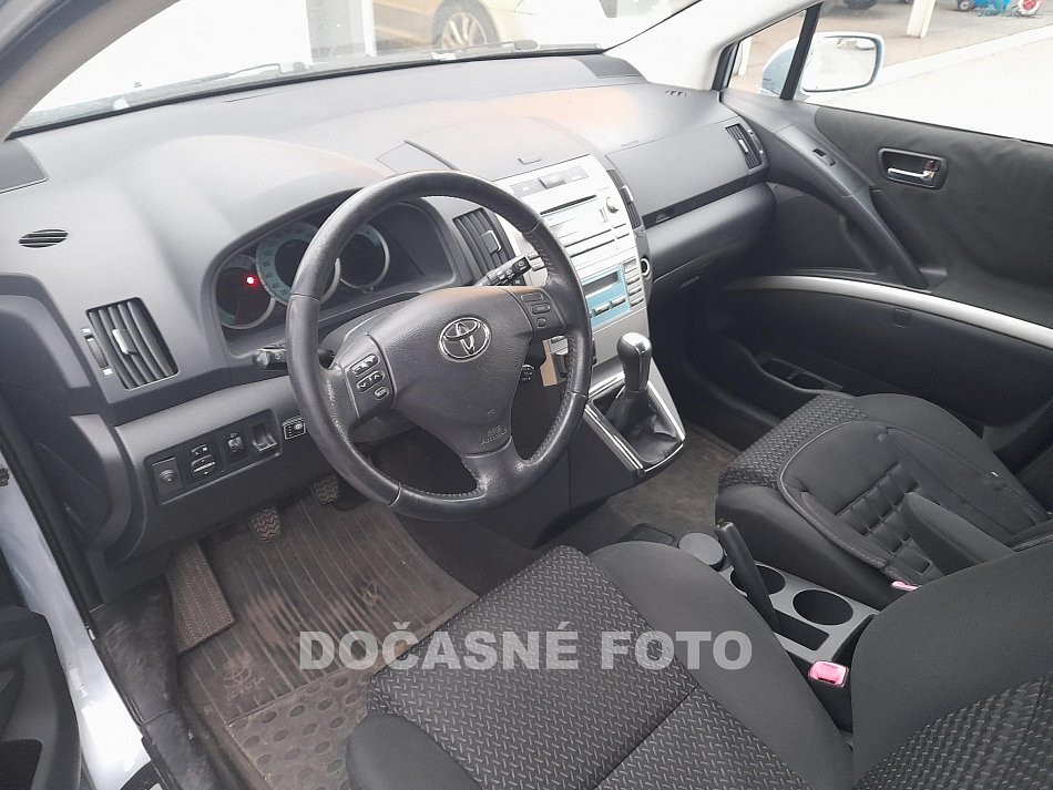 Toyota Corolla Verso 1.8i 