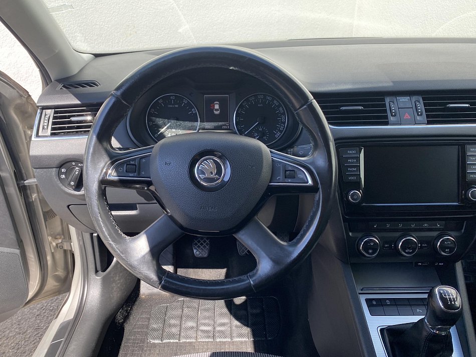Škoda Octavia III 1.8 TSi Elegance
