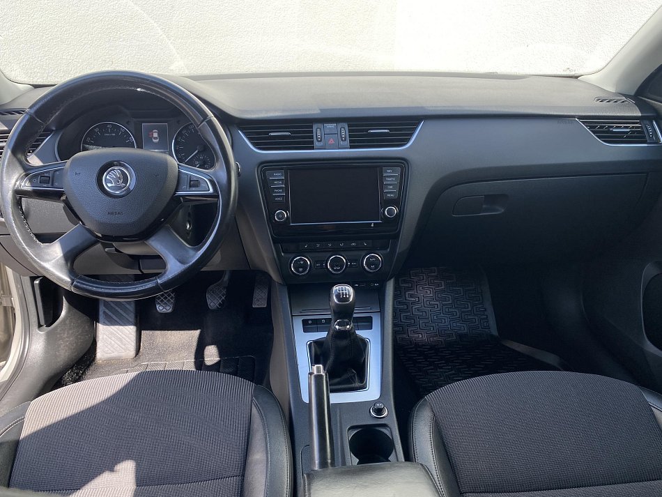 Škoda Octavia III 1.8 TSi Elegance