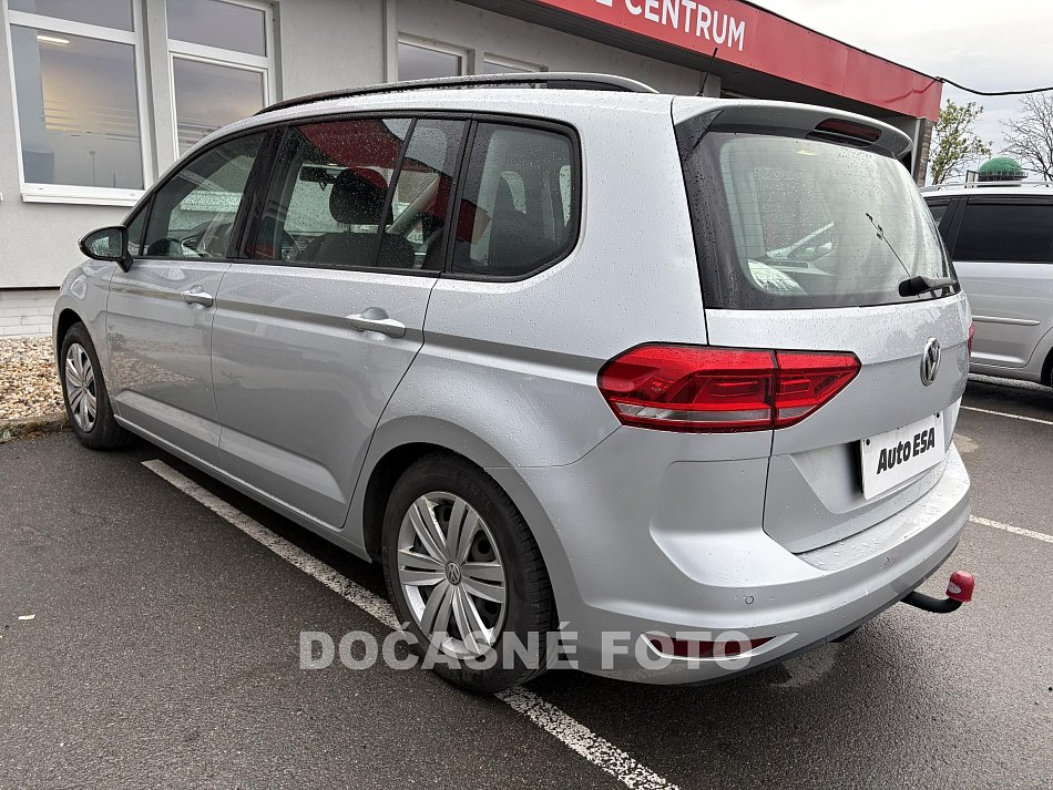 Volkswagen Touran 1.6 tdi 