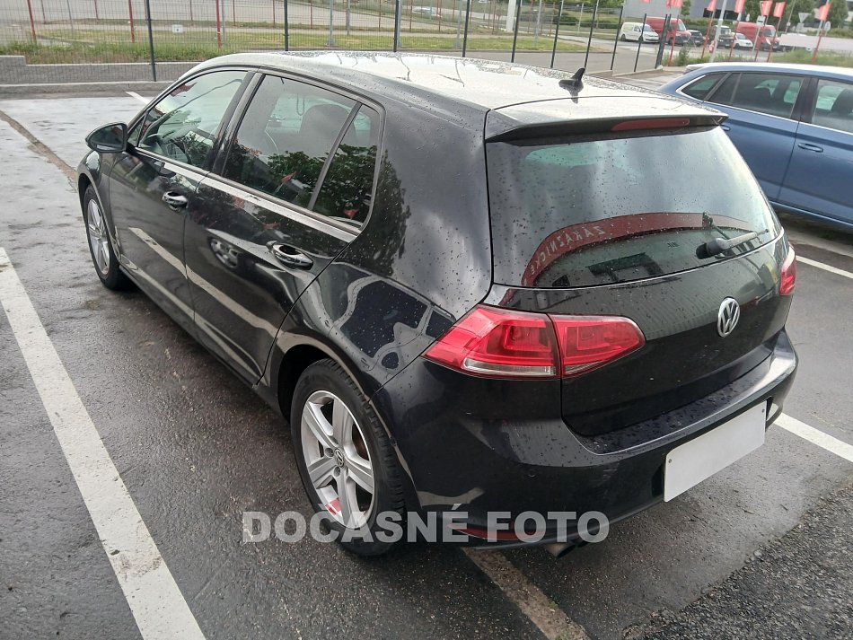 Volkswagen Golf 1.4 TSi 