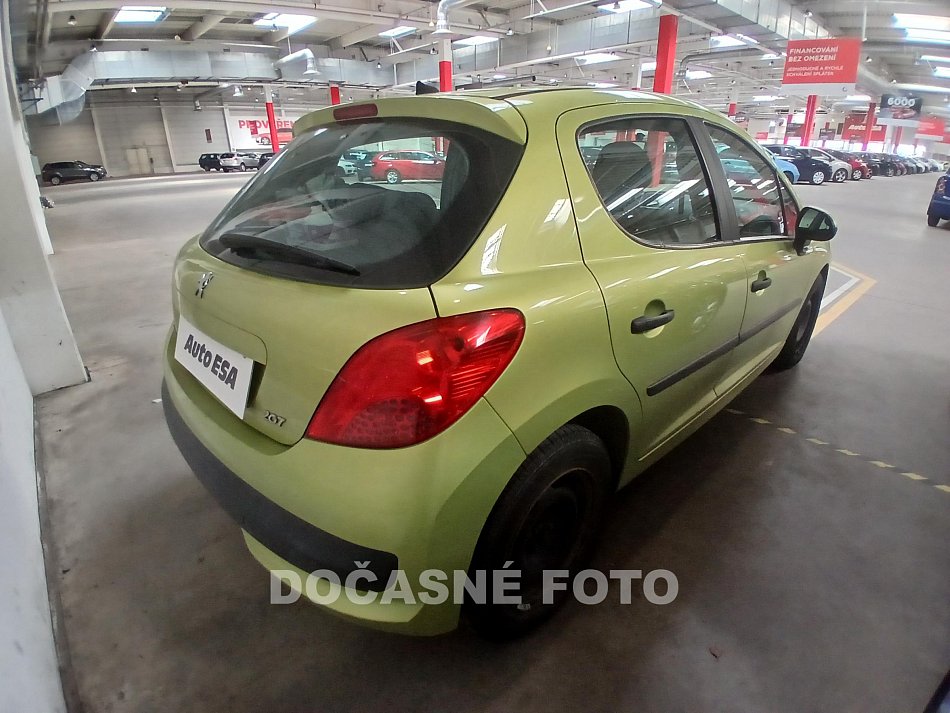 Peugeot 207 1.4i 