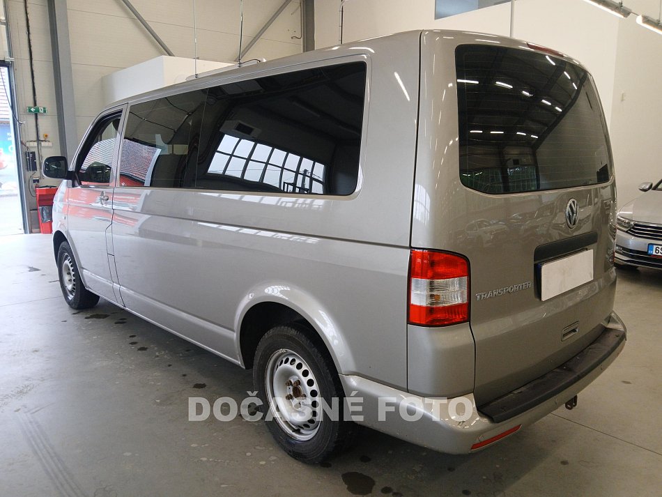 Volkswagen Transporter 2.0TDi 