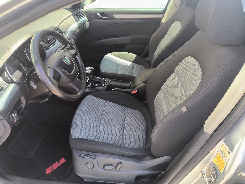 Škoda Superb II 2.0 TDi Ambiente