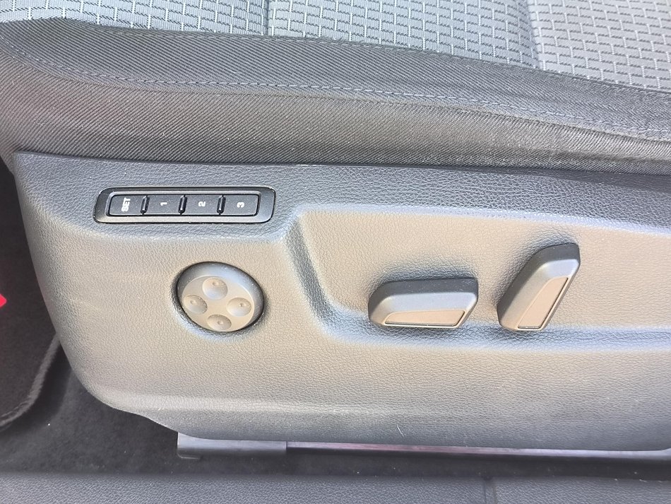 Škoda Superb II 2.0 TDi Ambiente
