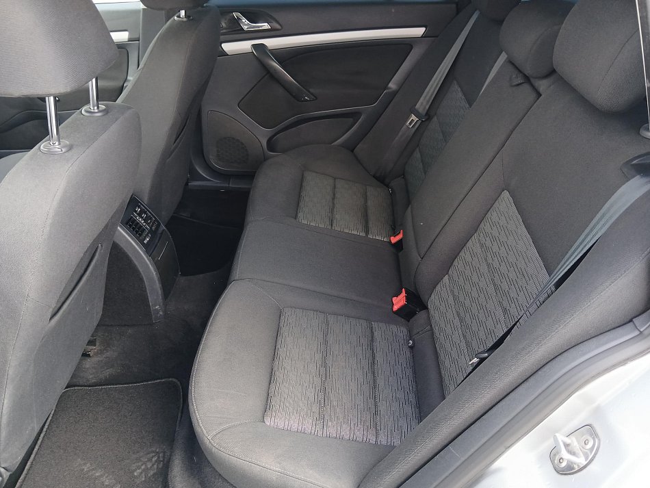 Škoda Octavia II 1.6 TDi 