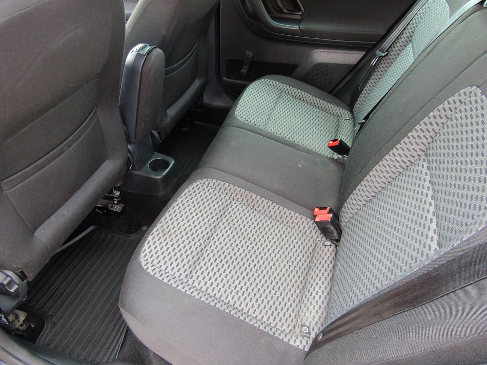Škoda Fabia II 1.2 TSI 