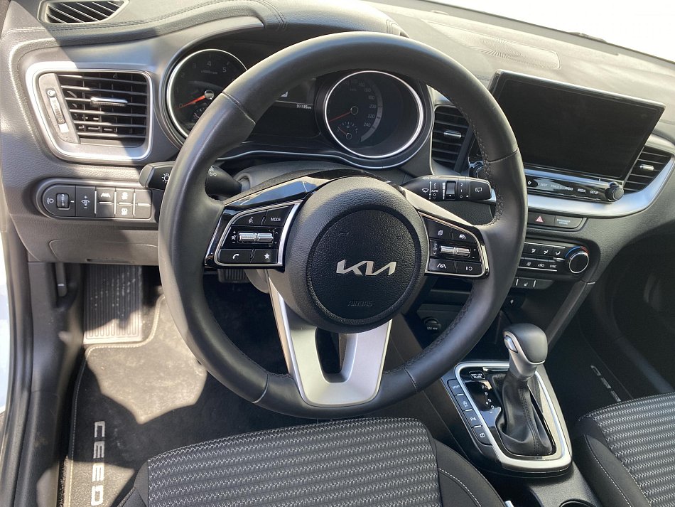 Kia Ceed 1.5T-GDi 