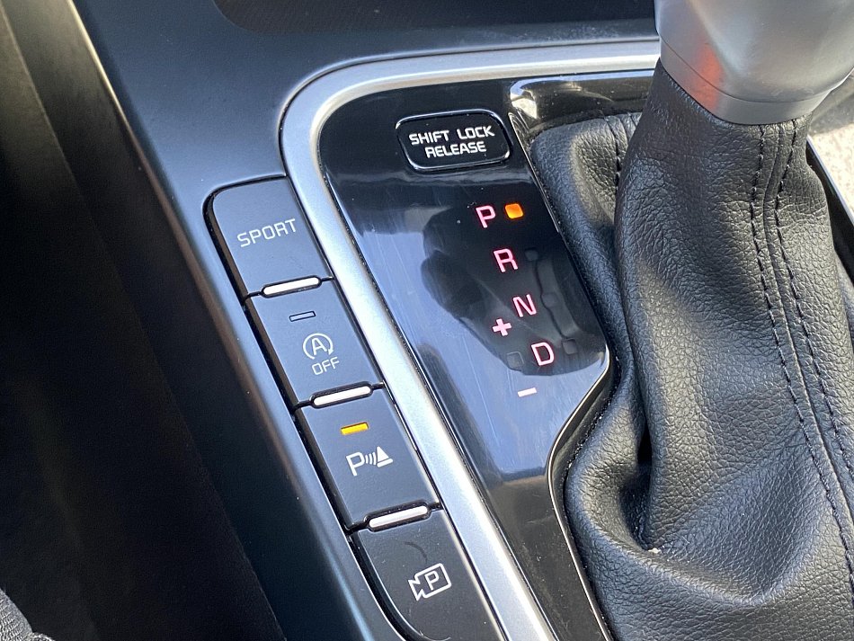 Kia Ceed 1.5T-GDi 