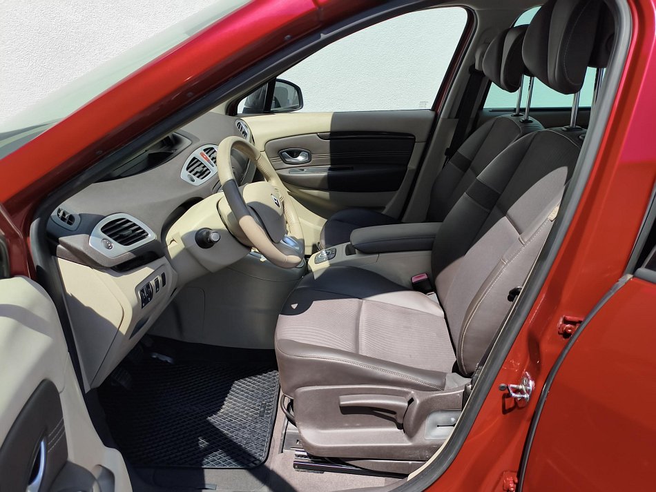 Renault Scénic 1.5 dCi 