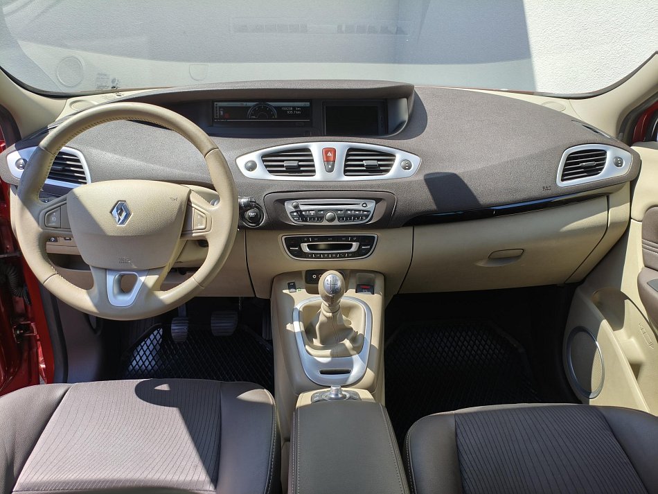 Renault Scénic 1.5 dCi 