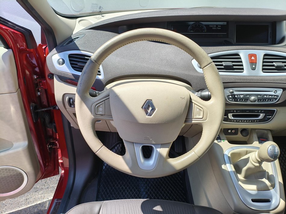 Renault Scénic 1.5 dCi 