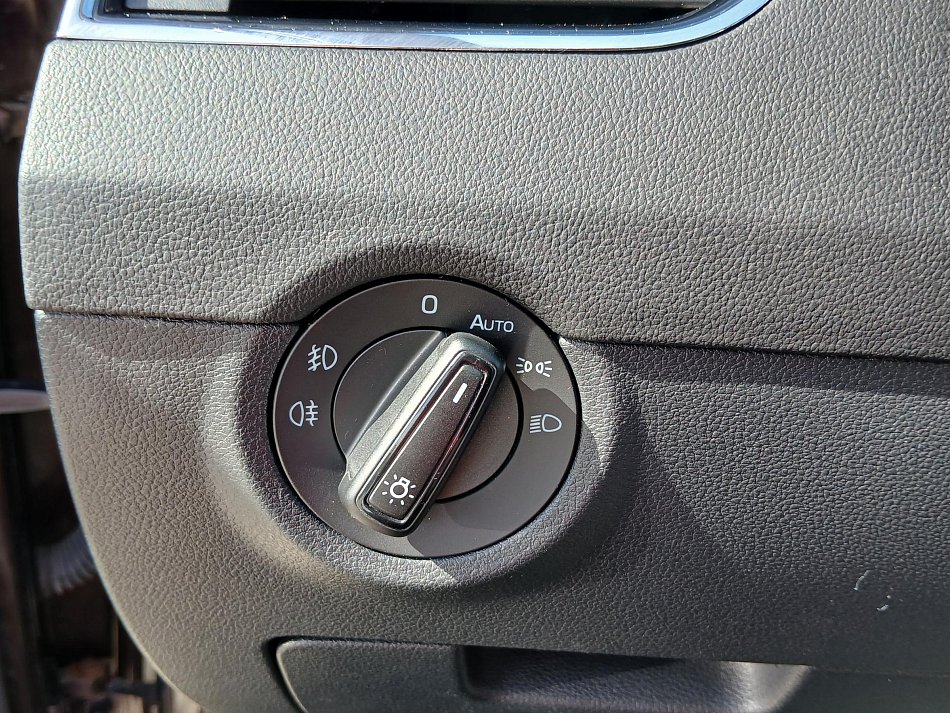 Škoda Octavia III 2.0 TDi Ambition